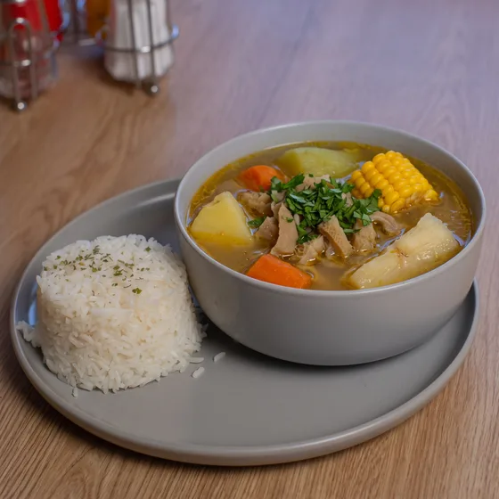 Sopa de mondongo